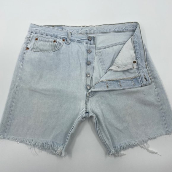 Mens Levi's 501 Button Fly High Rise Shorts - Picture 3 of 14